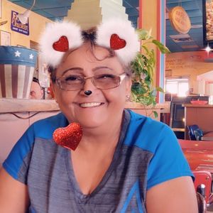 Meet your Posher, Loretta